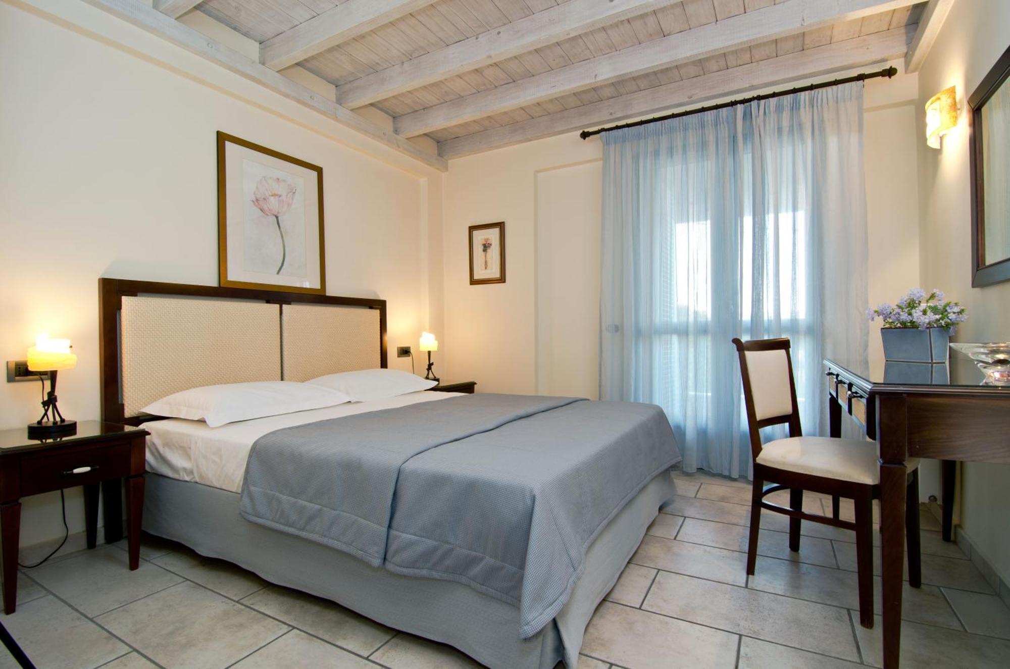 Harmony Hotel Apartments Selianítika Екстериор снимка